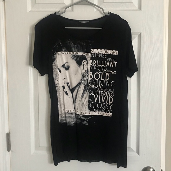 Zara Tops - Zara Graphic T